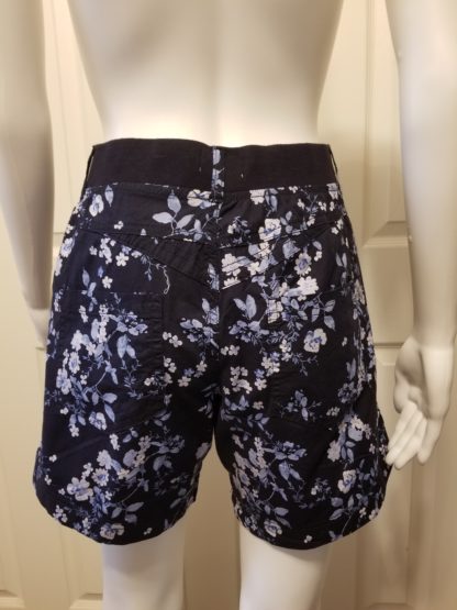 Dash Knit Waist Floral Shorts - Image 3